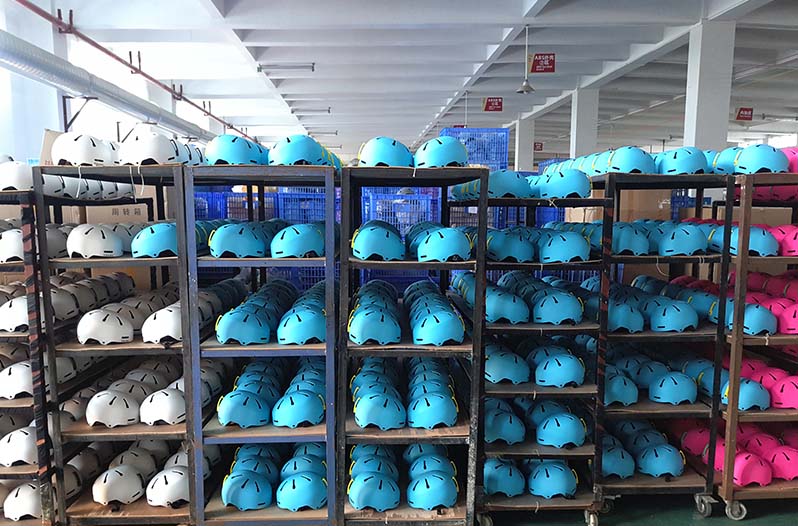 Climbing Helmet Manufacturer Hersteller von Kletterhelmen