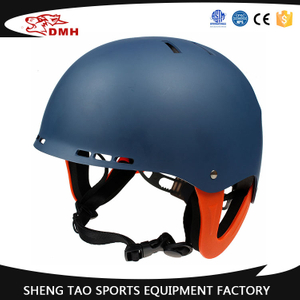 Wassersportsicherer Kanuhelm