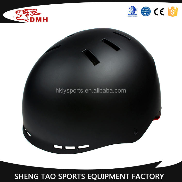 2016 Fashion Skate Helm Schutzhelm mit mehrfarbigem China-Lieferant