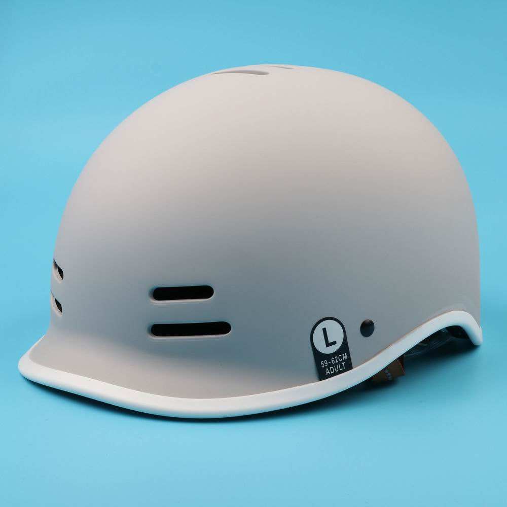 Großhandel CE-zertifizierter Erwachsener Skating-Helm, Skateboard-Sicherheit, Elektroroller, Skate-Board-Helm für Erwachsene