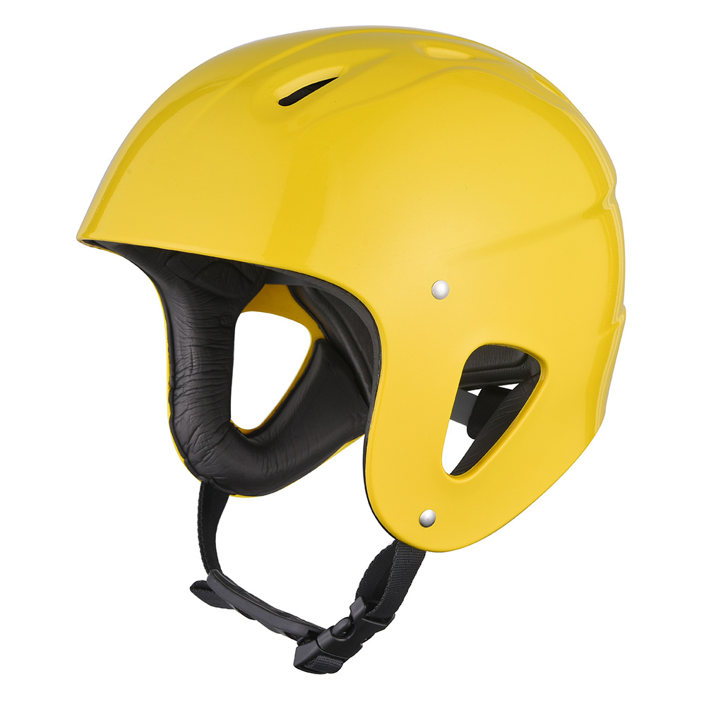 Kanufahren Helme