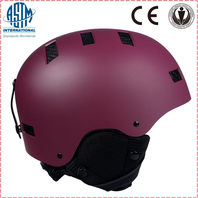 2017 neues Design heißer Verkaufs-Skihelm, beliebter Snowboardhelm, Skateboard-Helmfabrik für Erwachsene
