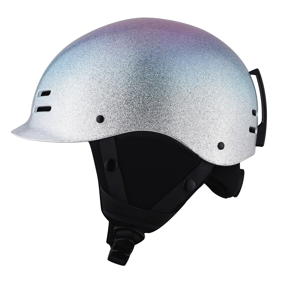 Helm Schnee