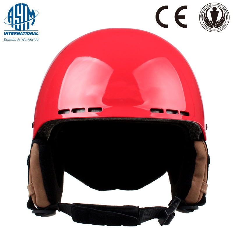 mit Schutz-Skihelm, Schlittschuhhelm, Skihelm