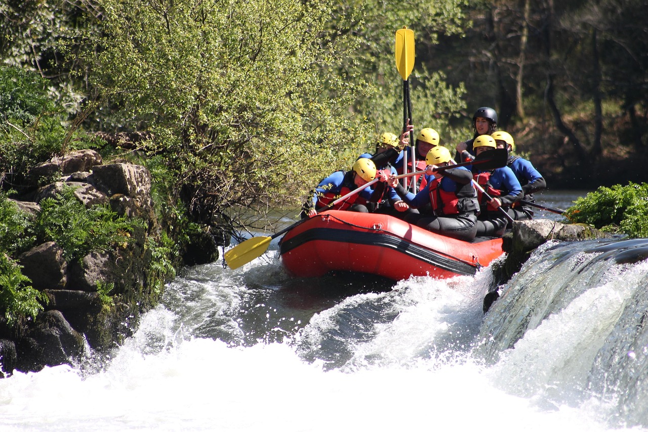Rafting -Helme