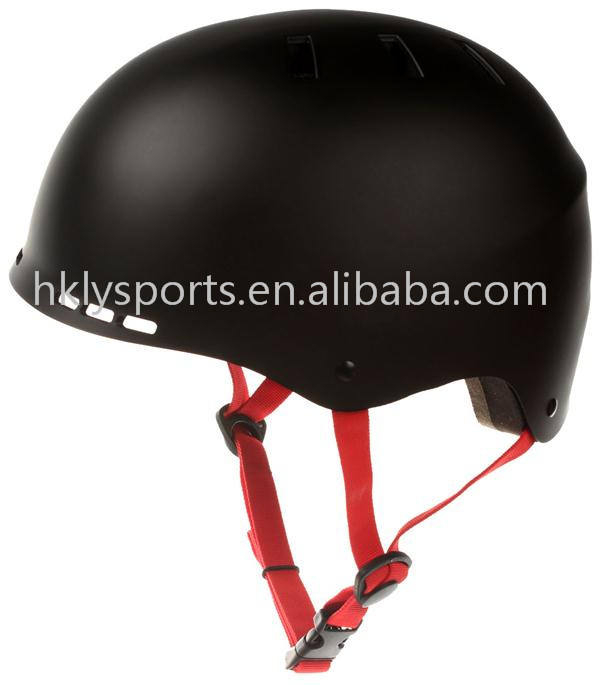 Skatehelm, Hersteller, Eislaufhelm