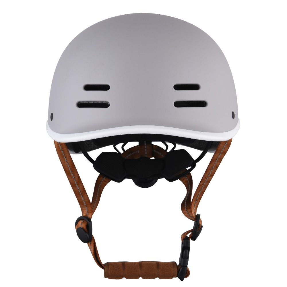 Großhandel CE-zertifizierter Erwachsener Skating-Helm, Skateboard-Sicherheit, Elektroroller, Skate-Board-Helm für Erwachsene