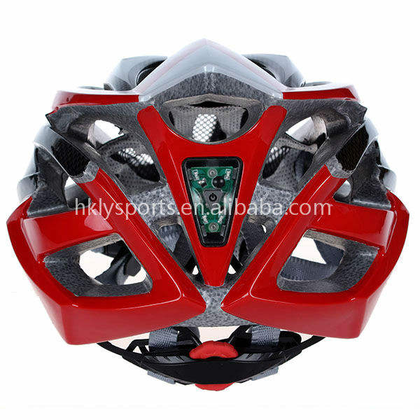 Fahrradhelm mit LED