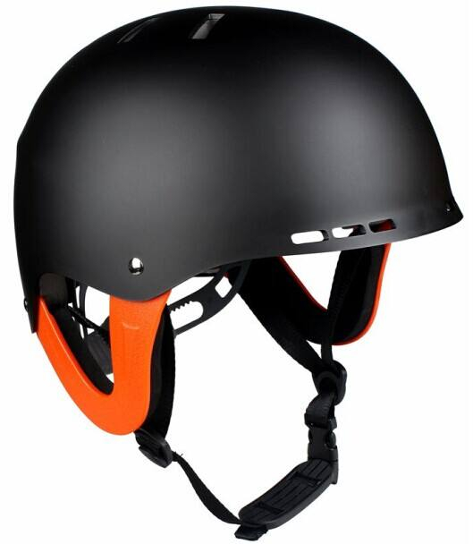 Wildwasserhelm, Wakeboard-Helm, Rafting-Helm
